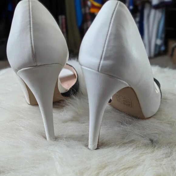 B/W heels - Picture 6 of 6